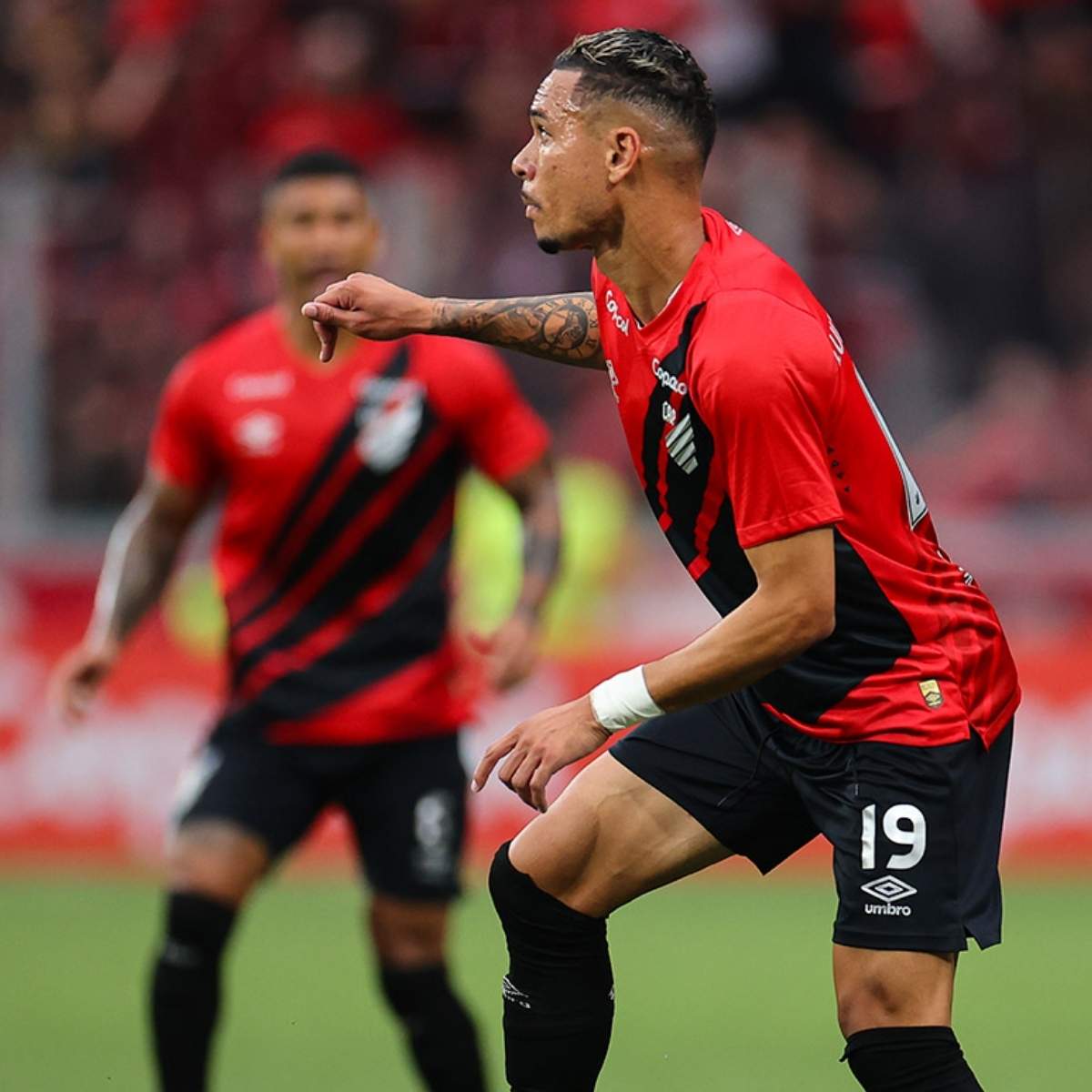 Athletico x Rio Branco: onde assistir ao vivo e escalações