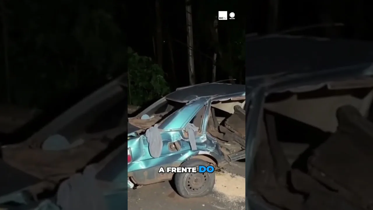 Acidente entre carro e caminhão deixa três mortos na PR-444