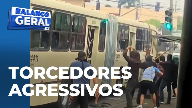 "Torcedores" do Coritiba armam emboscada e destro9em ônibus que levava athleticanos