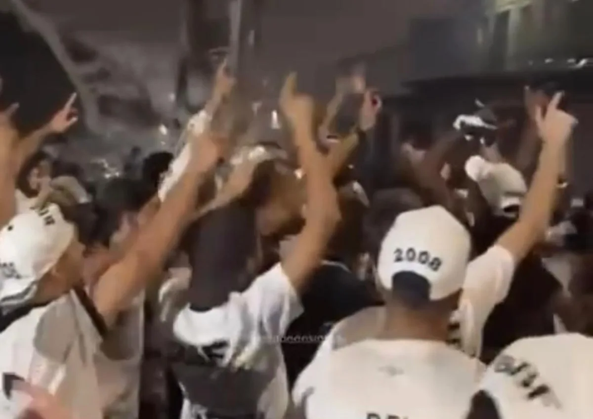 Torcedores do Santos prometem ir à Curitiba e "dar porrada" em organizada do Coritiba. Foto: Reprodução/Redes Sociais