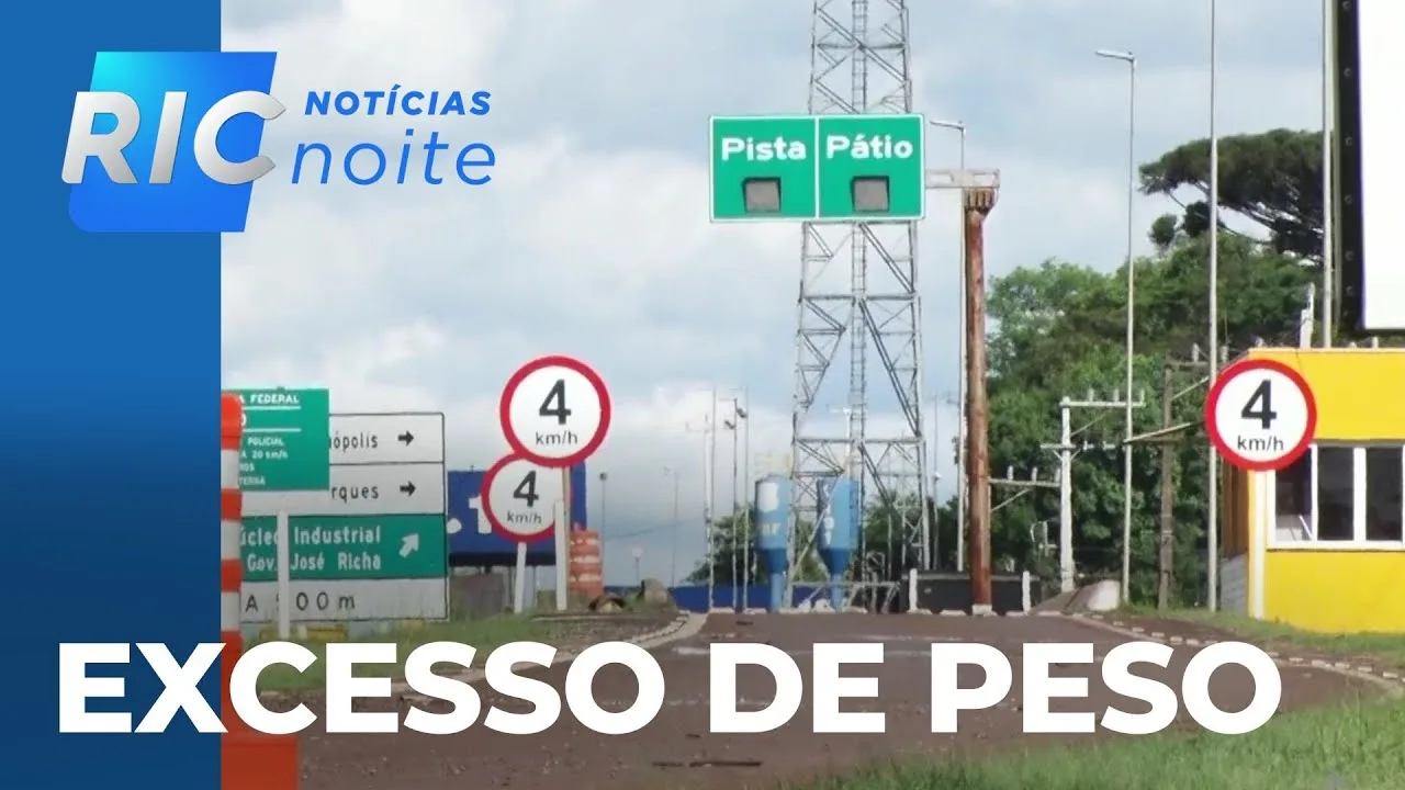 Excesso de peso dos caminhões, nas rodovias do Paraná, preocupa a PRF