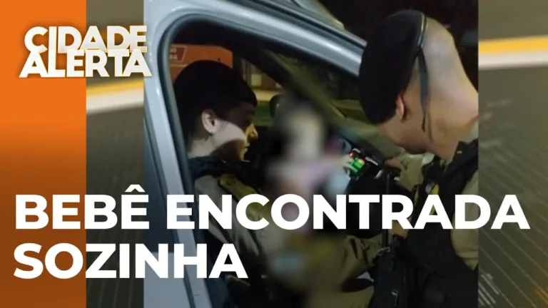 Bebê encontrada sozinha na rua em frente a um mercado