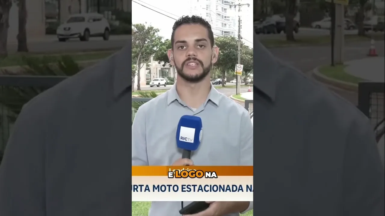 Flagrante: criminoso furta moto estacionada, a luz do dia