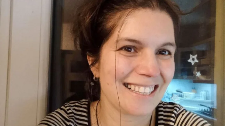 O bebê segeu internado