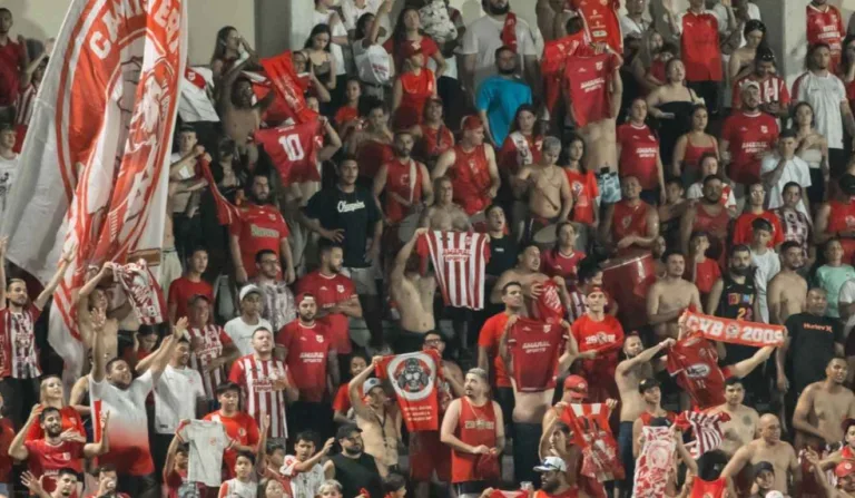 torcida do rio branco nas arquibancadas