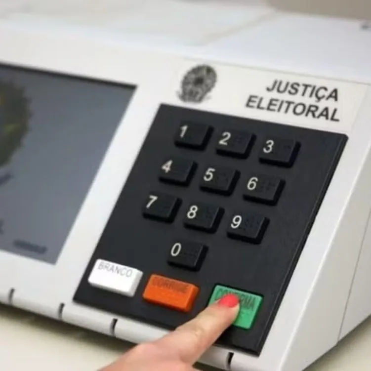 Eleições municipais acontecem neste domingo (6)