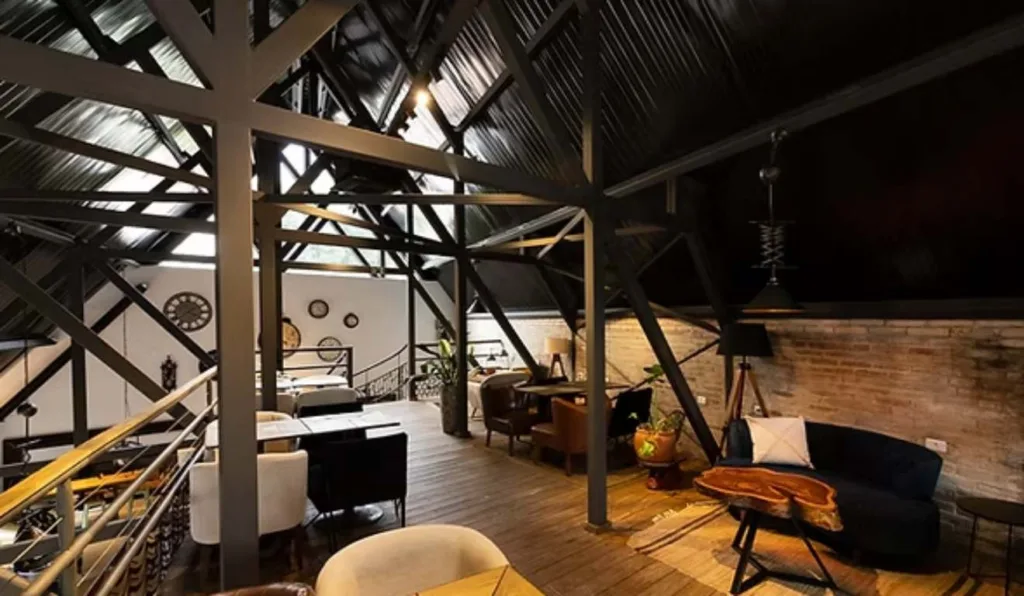 Espaço da cafeteria Cor Café