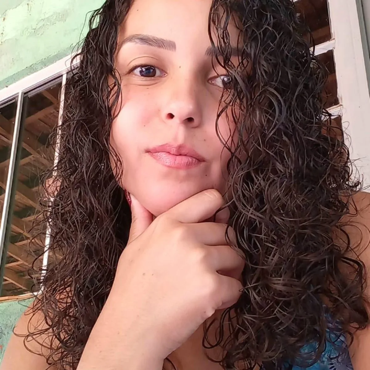 Criança diz que ouviu mãe falando nome do ex-namorado enquanto era assassinada
