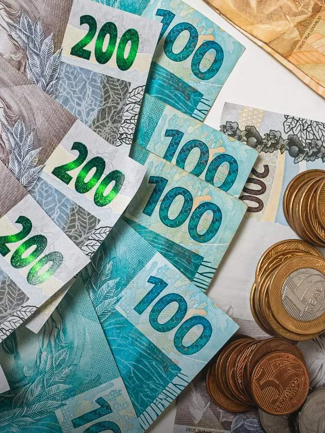 LUCAS NOVAK - WEB STORY CAPA (90)