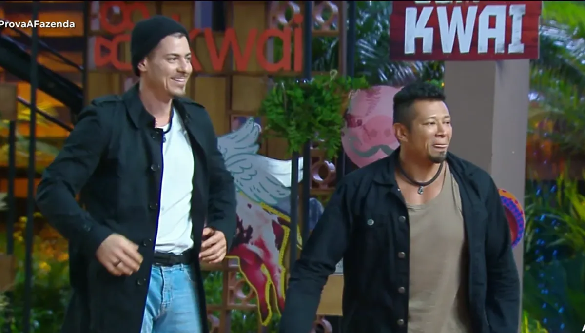 Gilsão e Sacha venceram a última prova de A Fazenda 16 (Imagem: Reprodução / PlayPlus)