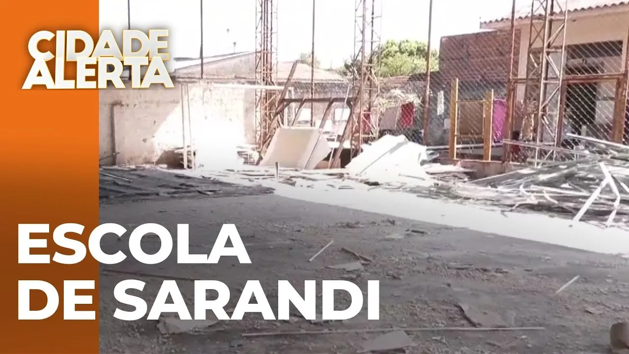 Após protesto, alunos retornam às aulas na escola municipal tisuro em Sarandi