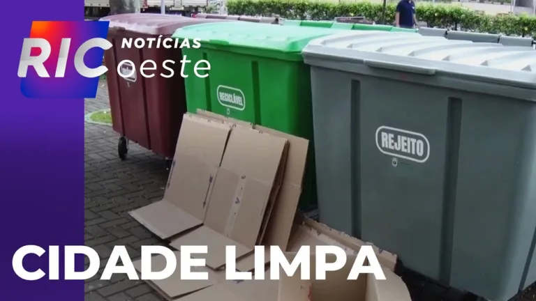 Cidade limpa: Cascavel faz substituição de lixeiras danificadas, no centro da cidade
