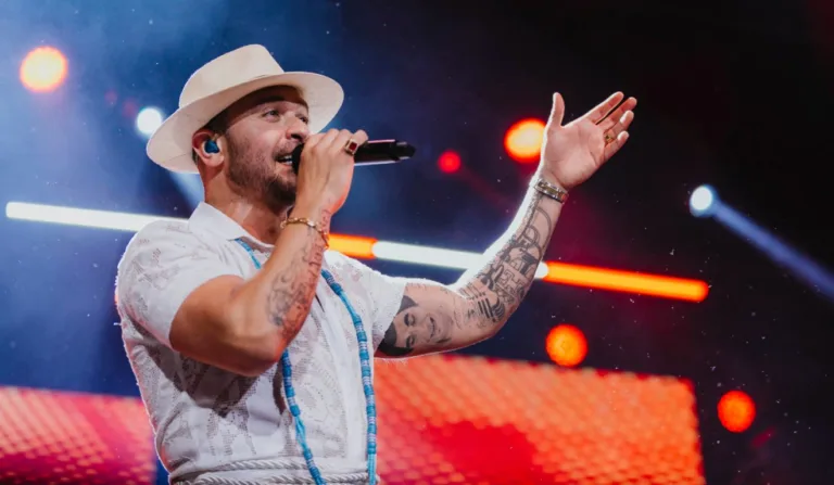 Cantor Diogo Nogueira se apresentará em Oficina de Música de Curitiba