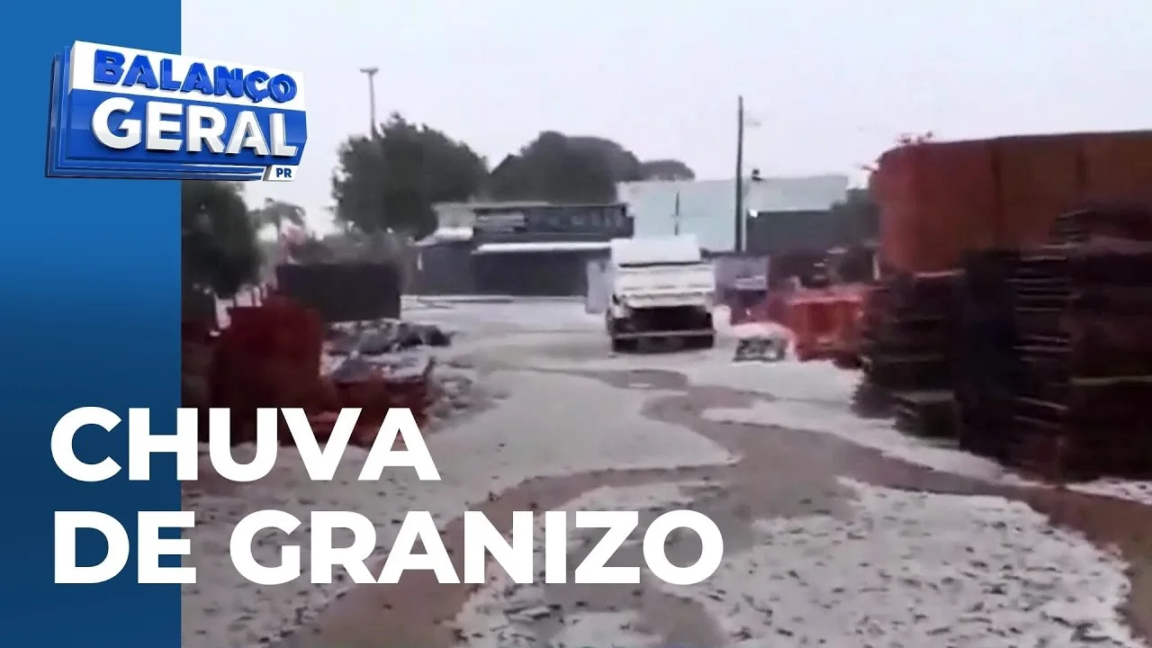 Tempestade: chuva de granizo em Lidianópolis, no Vale do Ivaí, deixa as ruas brancas de gelo