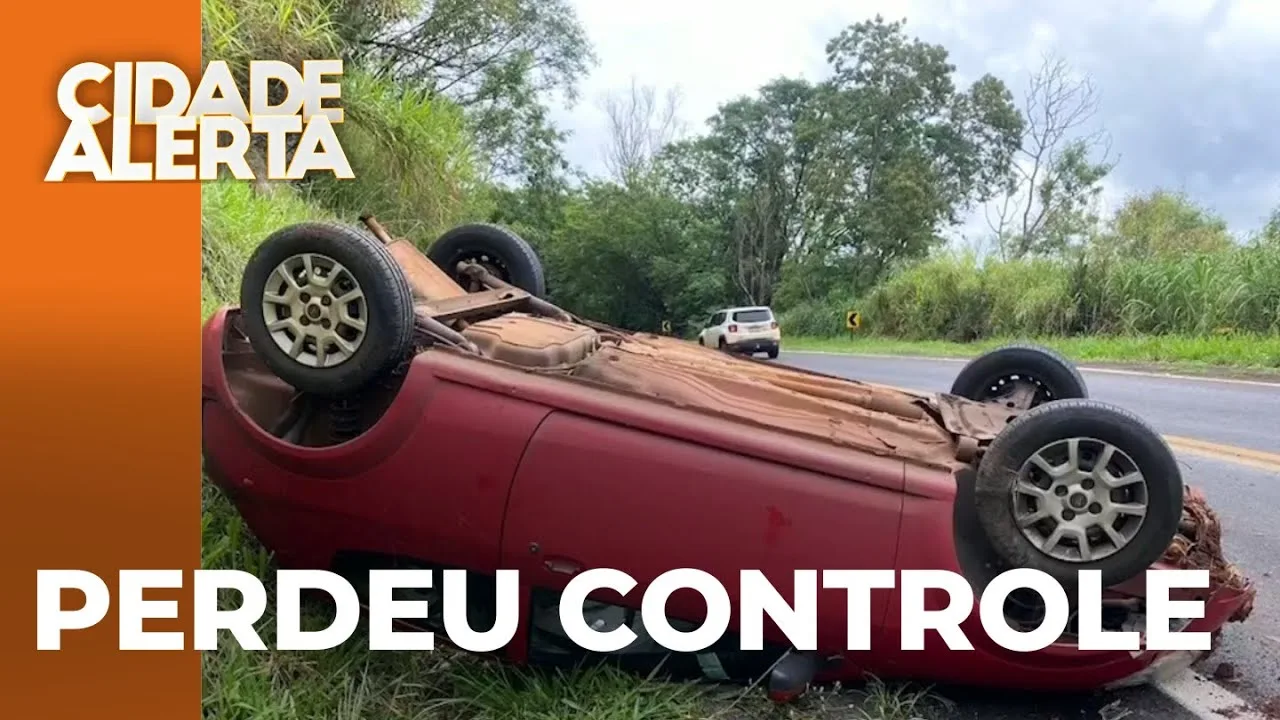 Jovem de 24 anos perde o controle e acaba capotando carro