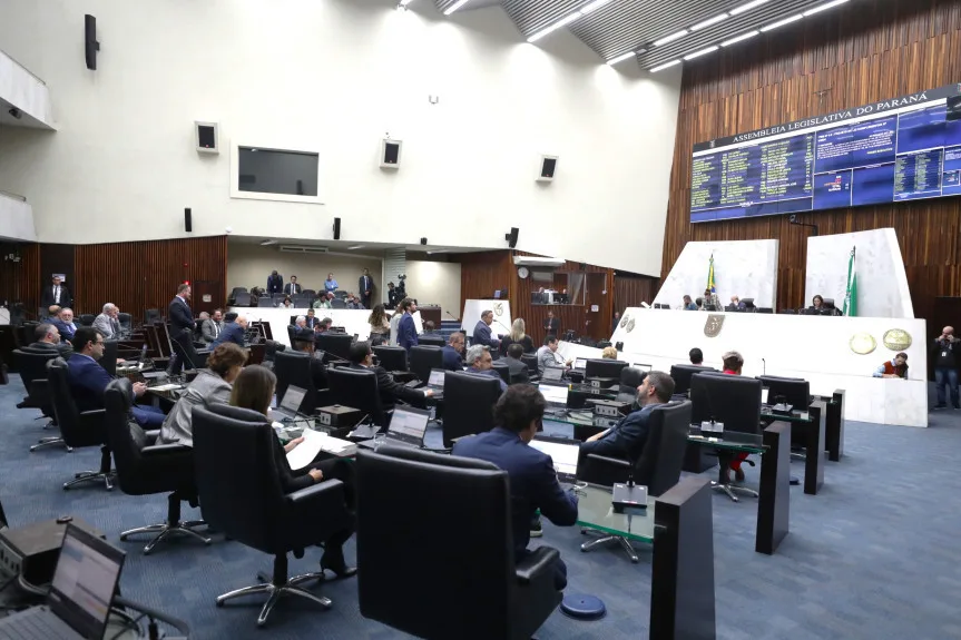 Projeto que muda regras do licenciamento ambiental no Paraná é aprovado na Alep