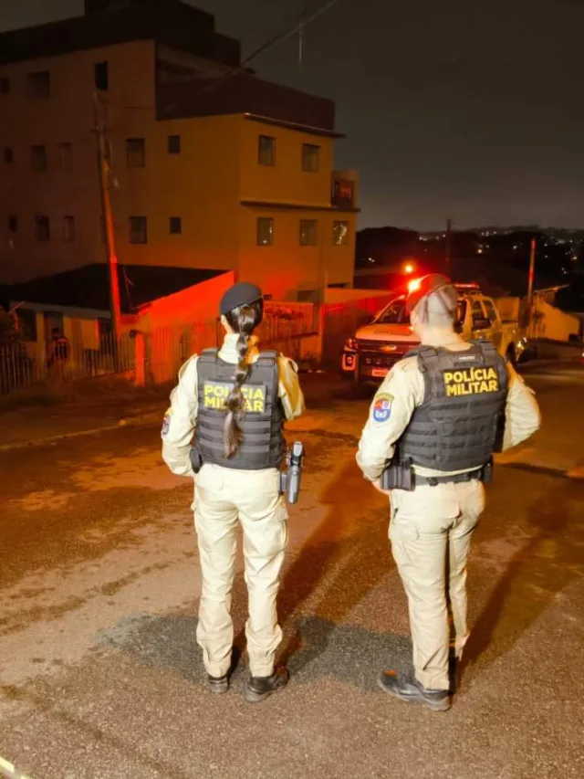 Mãe é assassinada em casa e filha de 1 ano e 8 meses ‘pede ajuda’ para vizinhos