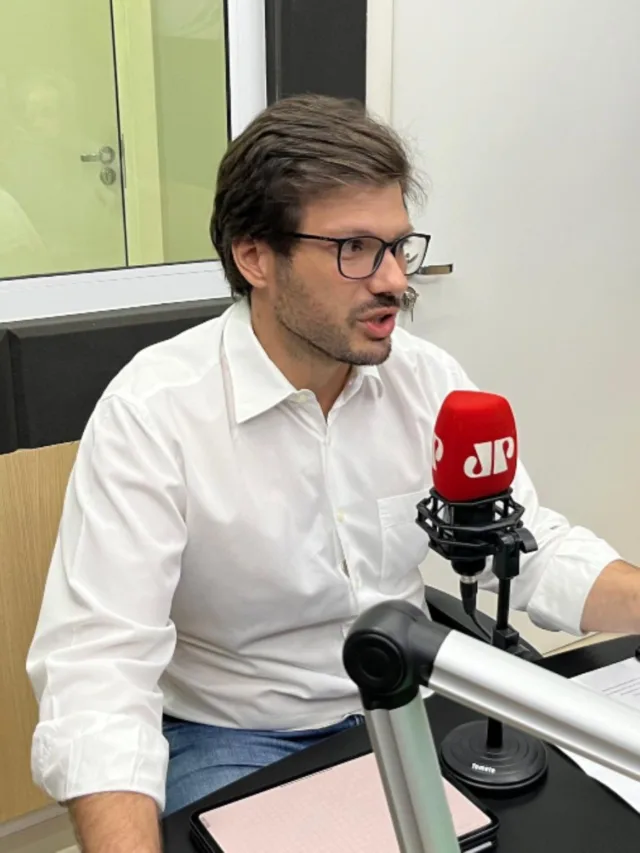 Tiago Amaral (PSD) cita programa para desburocratizar processos em Londrina