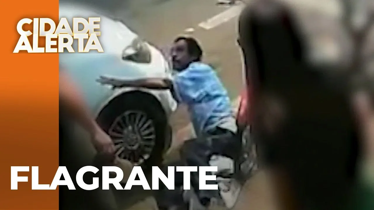 Flagrante: comerciante socorre idosa que estava sendo atacada por um homem