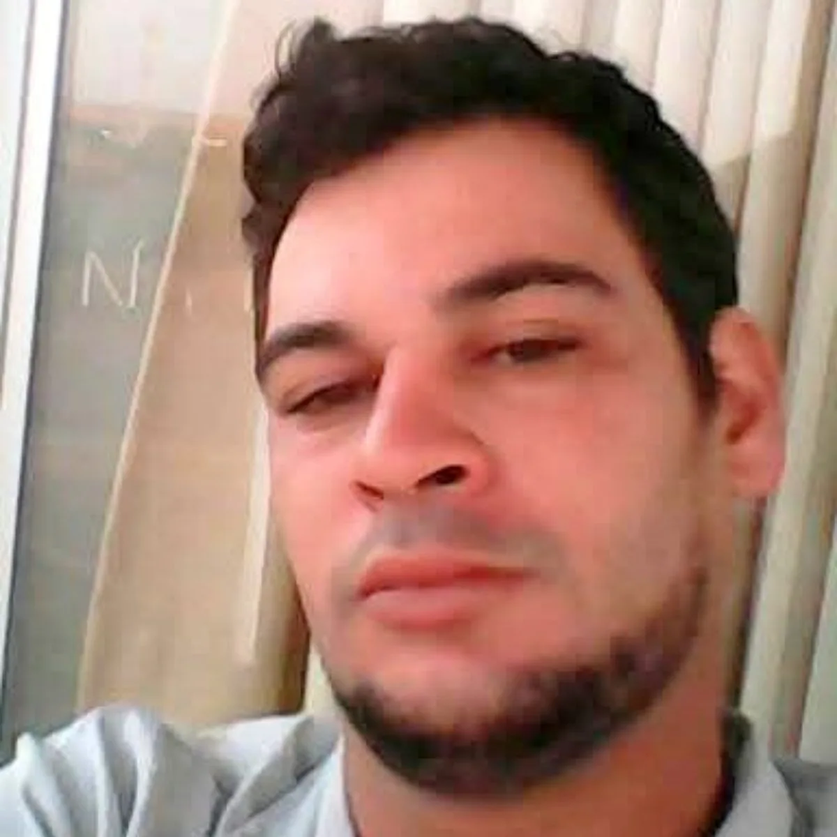 Criança anda 3 km para pedir socorro ao pai após acidente; homem não resistiu