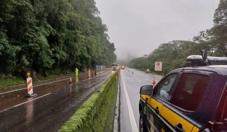 Obras na pista da BR-277 em Morretes, no Litoral do Paraná