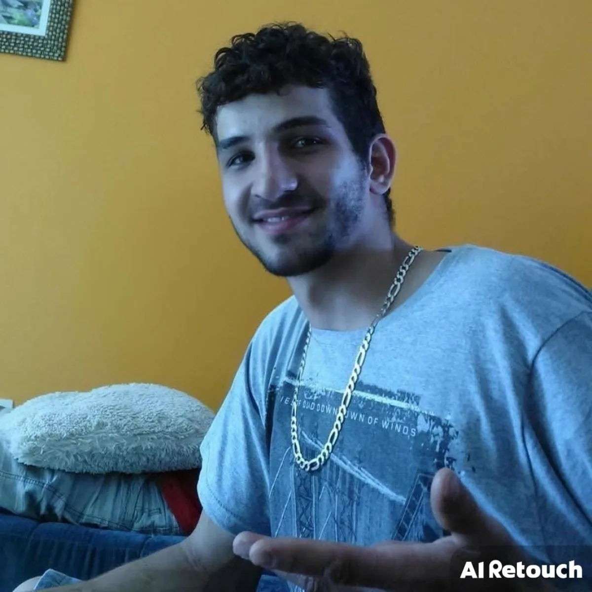 Jovem esfaqueado ao ir a mercado em Maringá morre no hospital