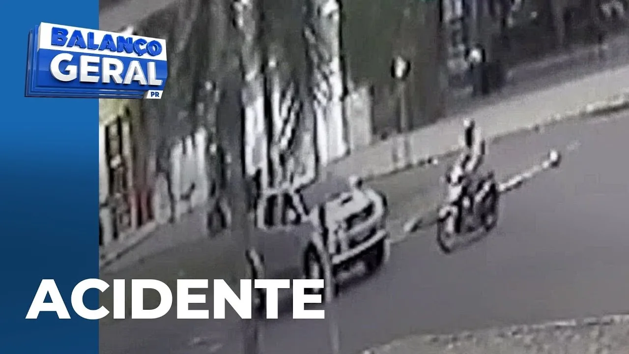 Motociclista de 79 anos fica gravemente ferido ao ser atingido por caminhonete