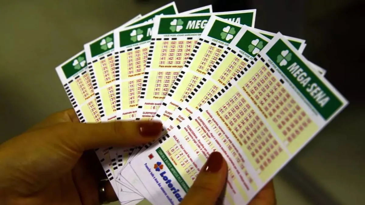 Mega-Sena: é possível ganhar algum valor do prêmio acertando 4 dezenas? Entenda