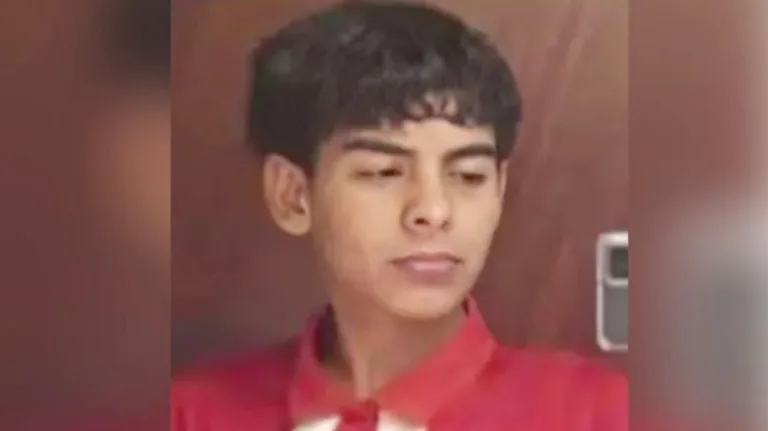 O jovem havia feito a estreia na luga juvenil