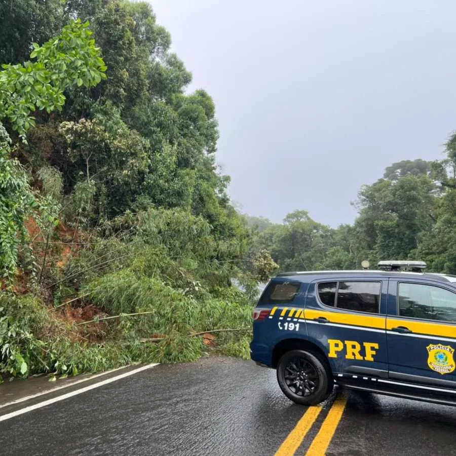 BR-277 segue com bloqueio total em Guarapuava