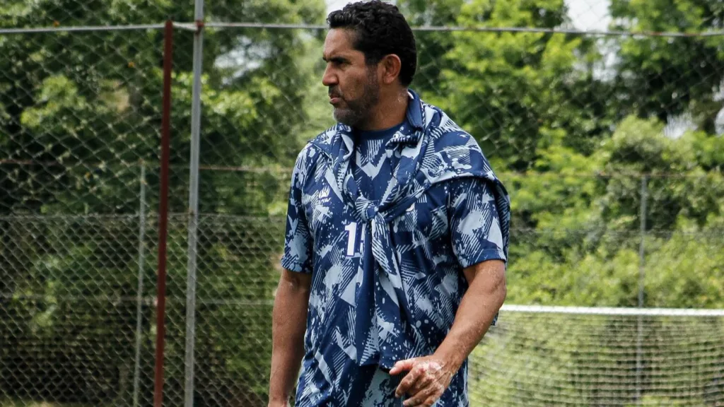 Claudiomiro, auxiliar técnico do Paraná Clube.