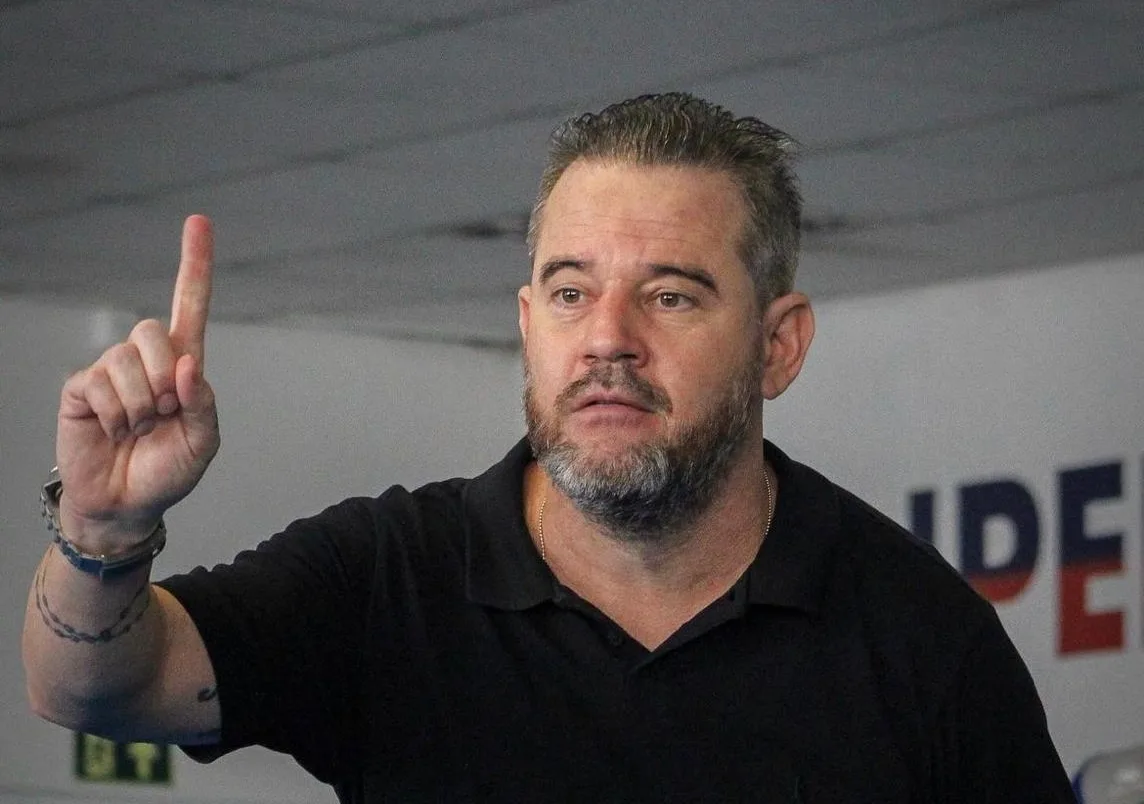 Argel Fuchs é o novo técnico do Paraná Clube