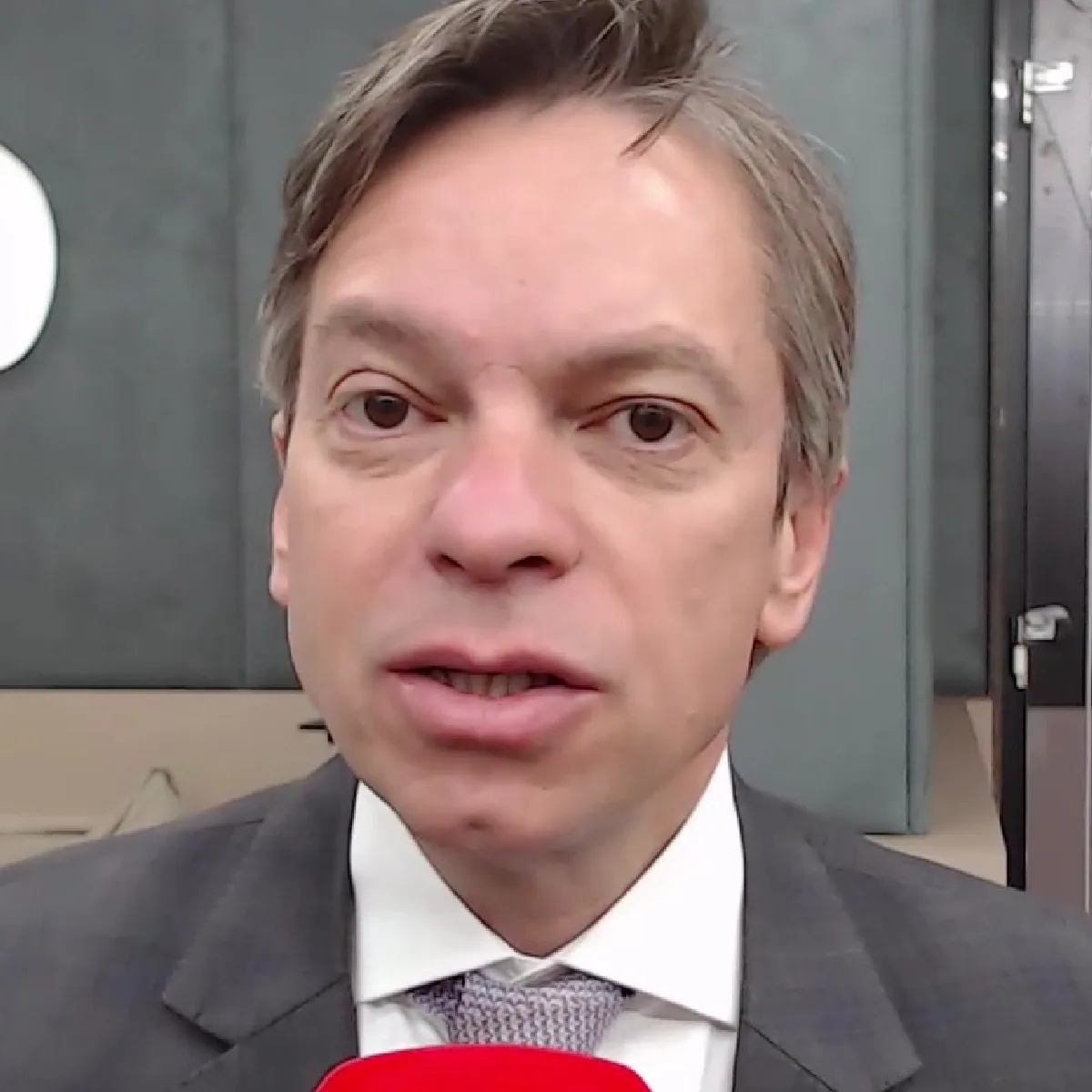 Presidente eleito da OAB-PR questiona inquéritos do STF: "Ferem o processo legal