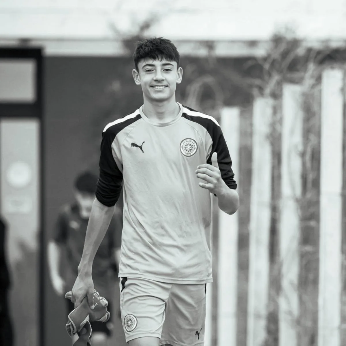 Goleiro de time do grupo City morre atingido por tiro durante briga de vizinhos