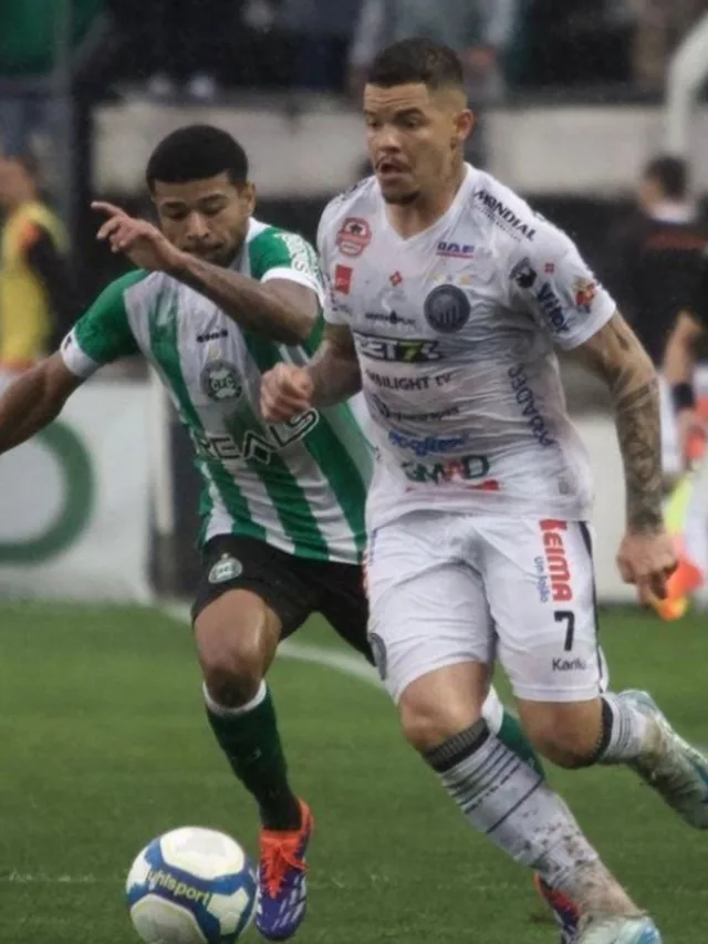 Operário e Coritiba em campo