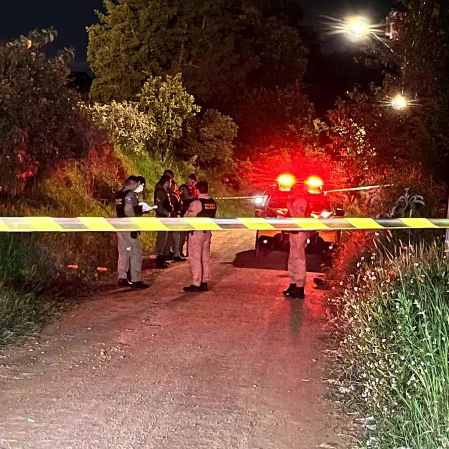 Confronto foi registrado no bairro Osternack após assalto no Sítio Cercado