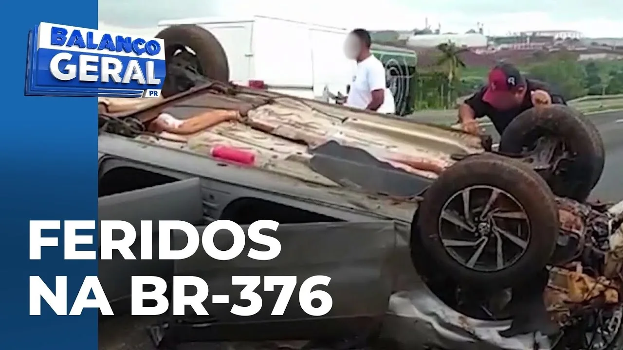 Acidente na BR-376 deixa pai e filho feridos após o carro destes capotar