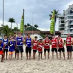 Veranistas se divertem em campeonato de beach soccer na Arena Mundo Ric