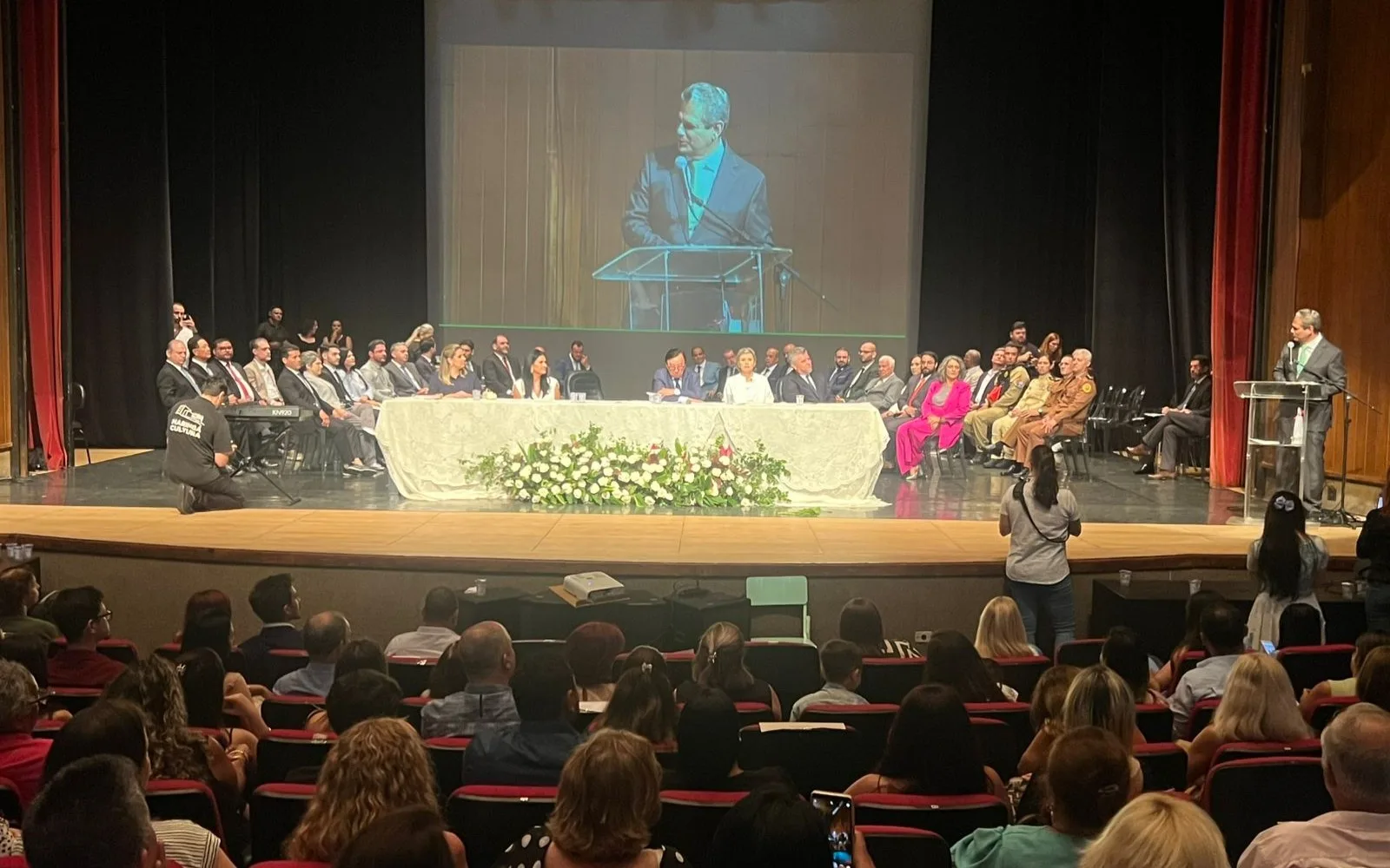 posse vereadores eleitos maringá