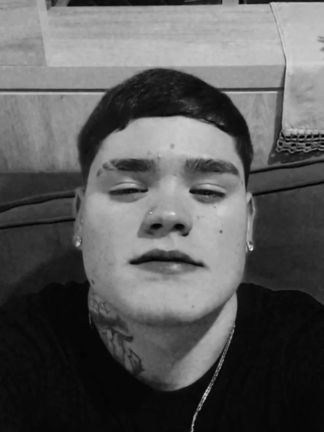 Irmãos são indiciados pela morte de jovem a facadas em Piraquara