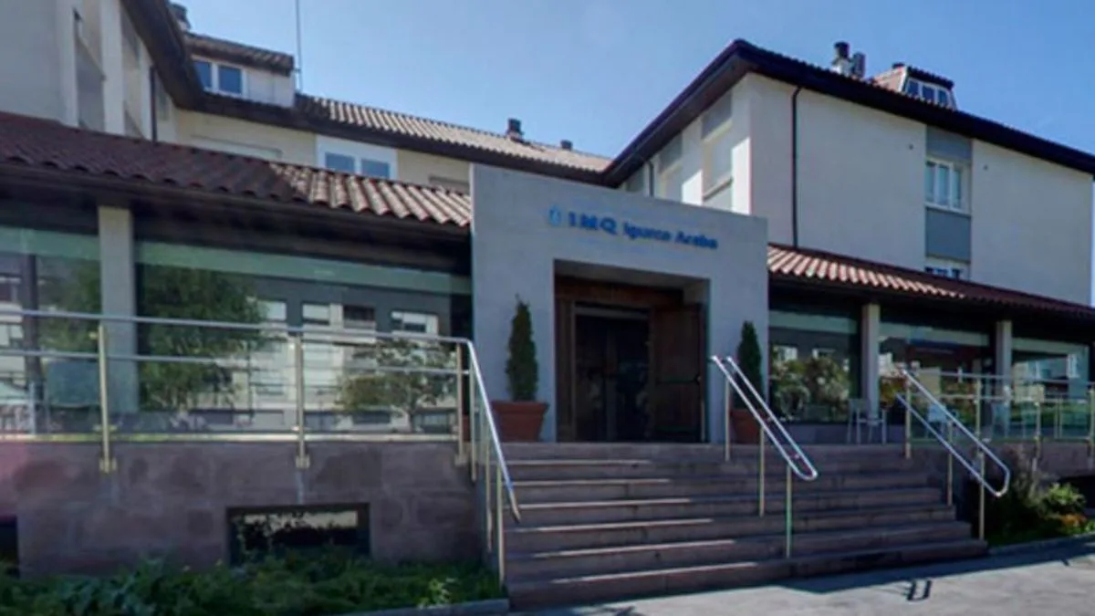 O homem tentou se esconder no banheiro após cometer o crime