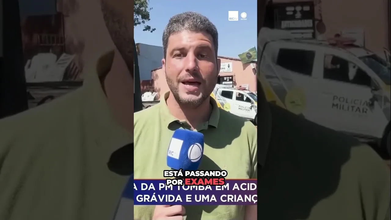 Viatura da PM tomba em acidente envolvendo carro; mulher grávida e criança ficaram feridas