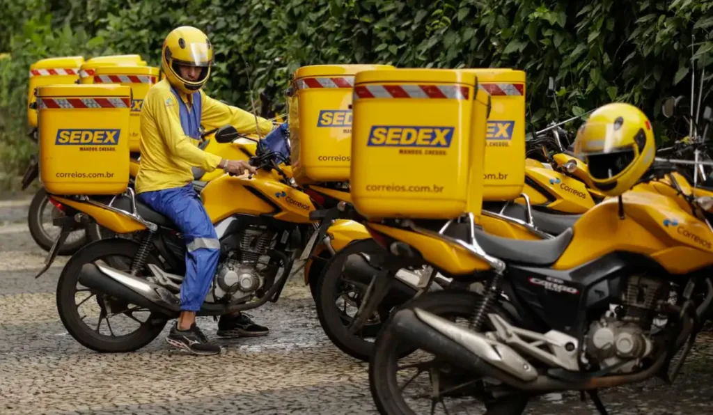 Os candidatos a uma vaga para o cargo de carteiro já podem consultar o resultado preliminar das provas objetivas do concurso público dos Correios. A consulta está disponível no site do Instituto Brasileiro de Formação e Capacitação (IBFC)