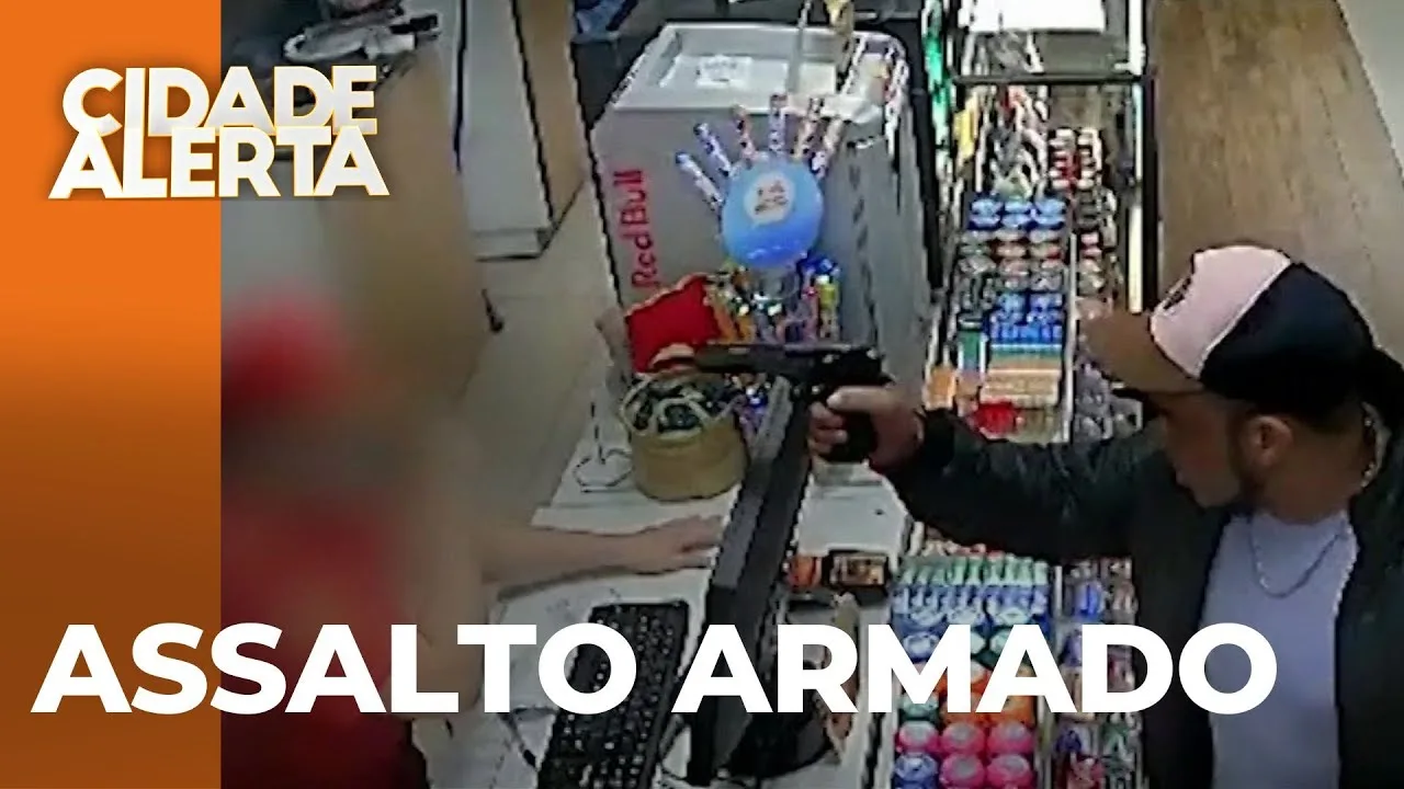 Suspeito de assalto armado, que ameaçou funcionários de posto, é baleado e morto pela RONE