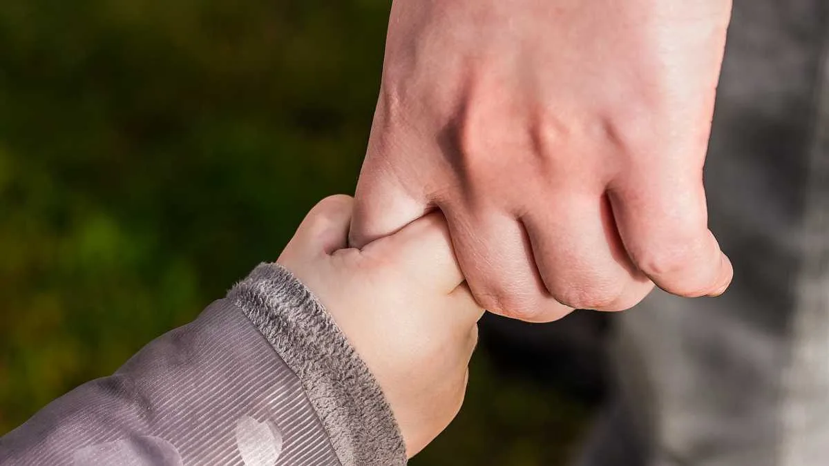 criança morre mãe agredida nova laranjeiras