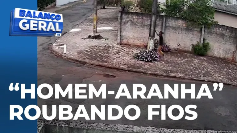 “Homem-aranha” escala poste em segundos para furtar fio