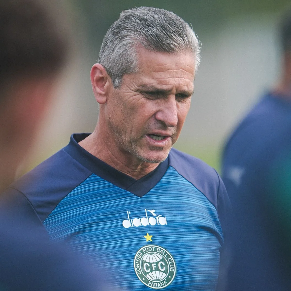 Técnico Jorginho, do Coritiba