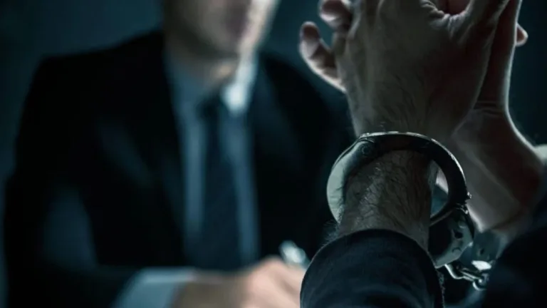 Homem é condenado a 50 anos de prisão por atirar contra cinco pessoas em bar no PR