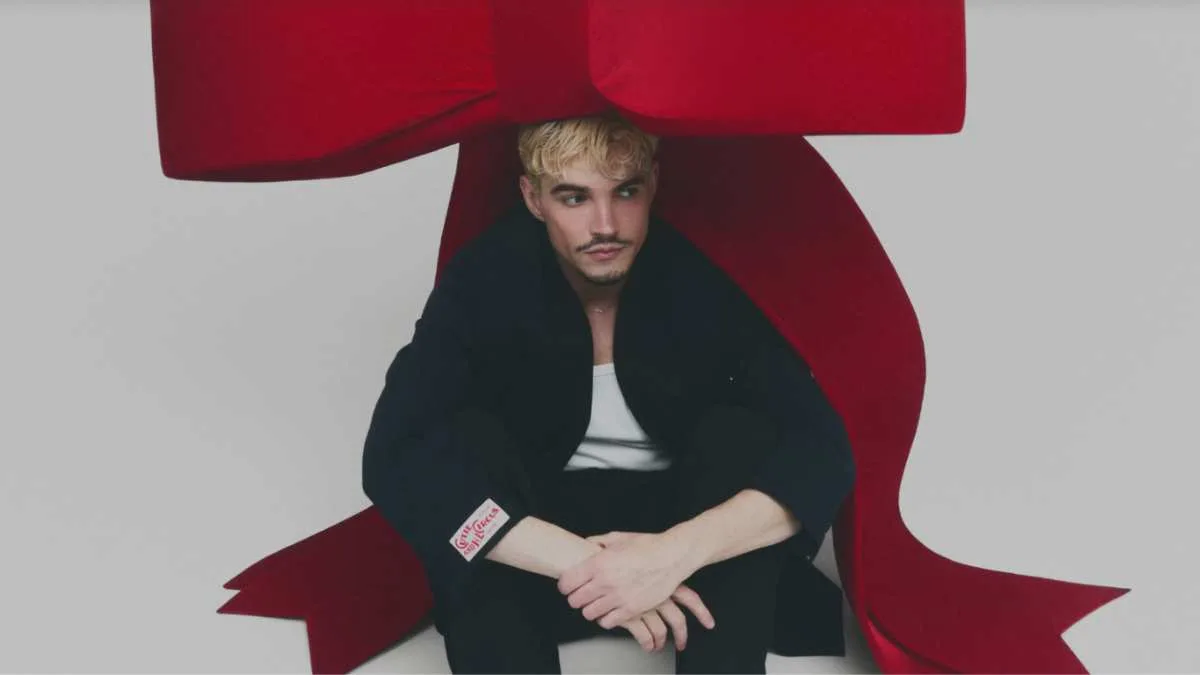 Jão apresenta especial de Natal em Curitiba com shows esgotados