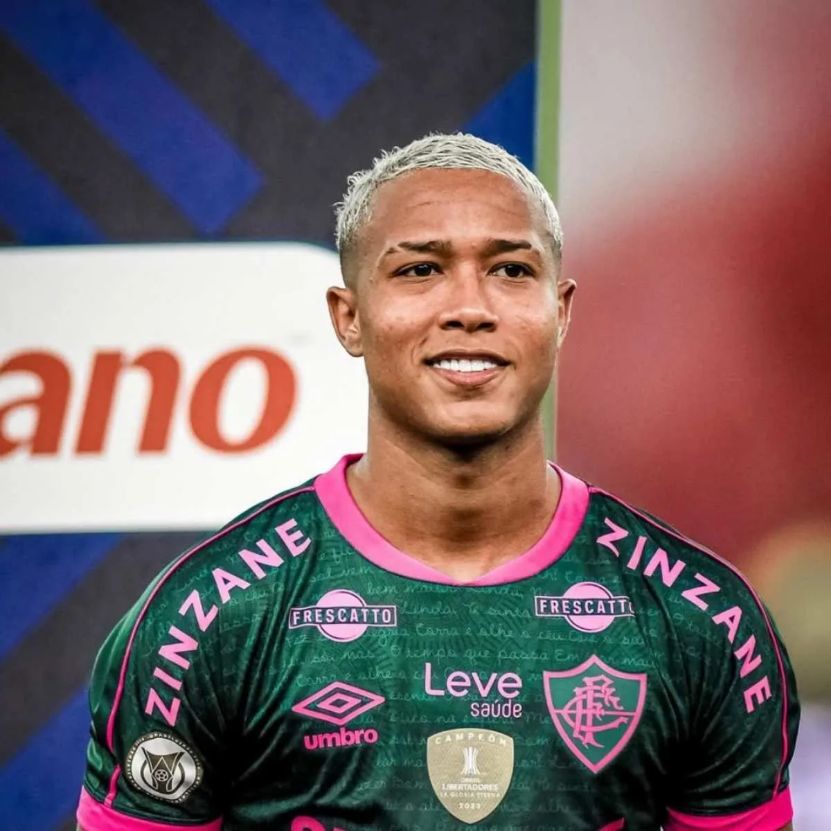 Conheça Isaac, novo atacante do Athletico vindo do Fluminense